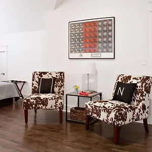 New Music Icon House In East Holiday home